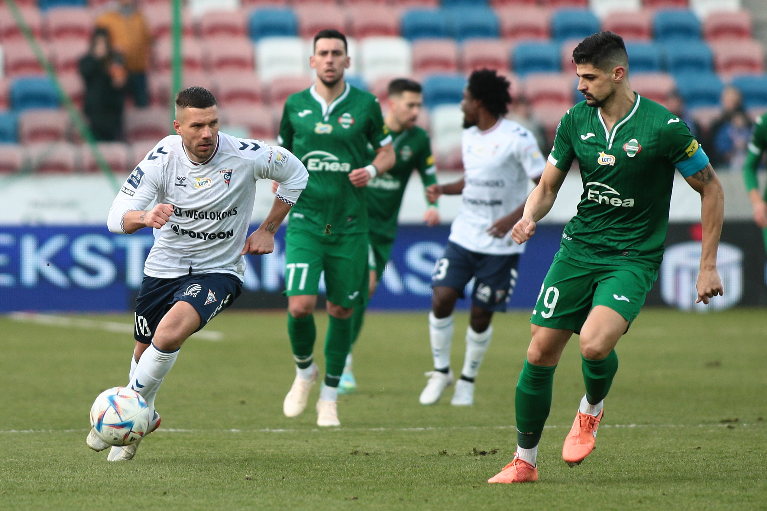 Media: Radomiak Radom rozważa awaryjny transfer. Klub ma problem na kluczowej pozycji