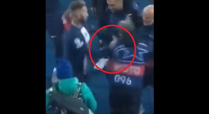 Sergio Ramos zaatakował fotoreportera. Wylew frustracji Hiszpana. Skandaliczne zachowanie [WIDEO]