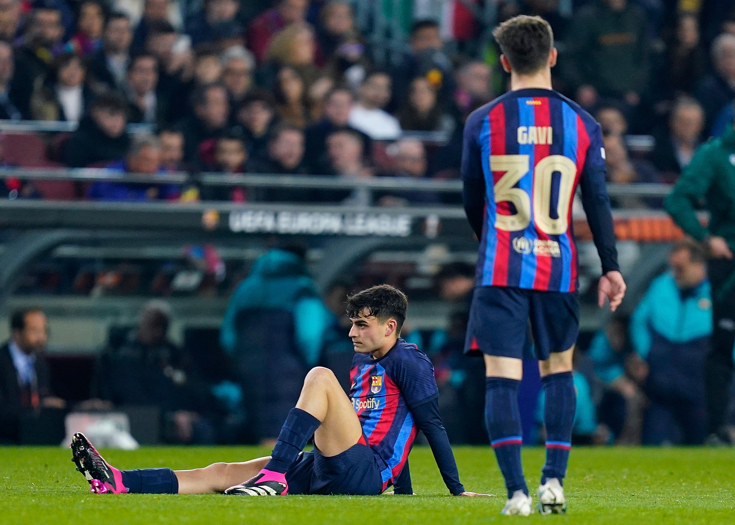 Cios dla FC Barcelony przed El Clasico! Kluczowy piłkarz nie dokończył treningu