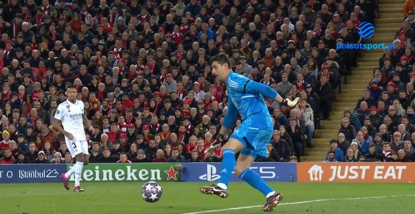 Kompromitujące zagranie Thibaut Courtois! Bramkarz Realu sprezentował gola Liverpoolowi [WIDEO]