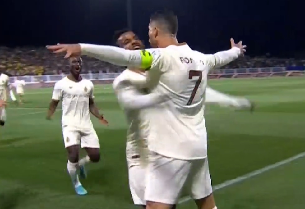 Cristiano Ronaldo rozkręcił się w Arabii Saudyjskiej! Hat-trick w pierwszej połowie [WIDEO]