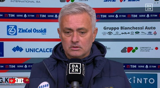 Mourinho nie wytrzymał po czerwonej kartce. Chce podać arbitra do sądu. "Nie rozumie, co do mnie powiedział"