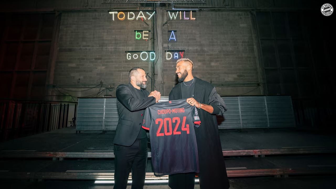 Zastąpił Roberta Lewandowskiego, teraz został nagrodzony. Napastnik Bayernu Monachium podpisał nowy kontrakt