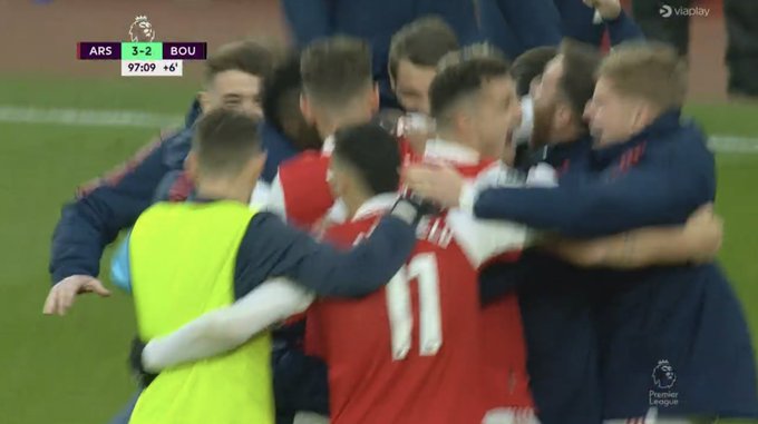 Szalone zwycięstwo Arsenalu! Gol na wagę trzech punktów w 98. minucie [WIDEO]