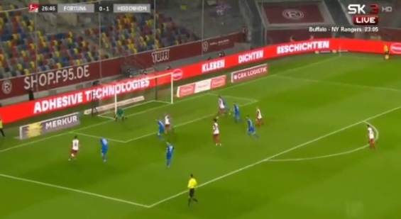 Efektowna asysta Michała Karbownika! "Wjechał jak dzik" [WIDEO]