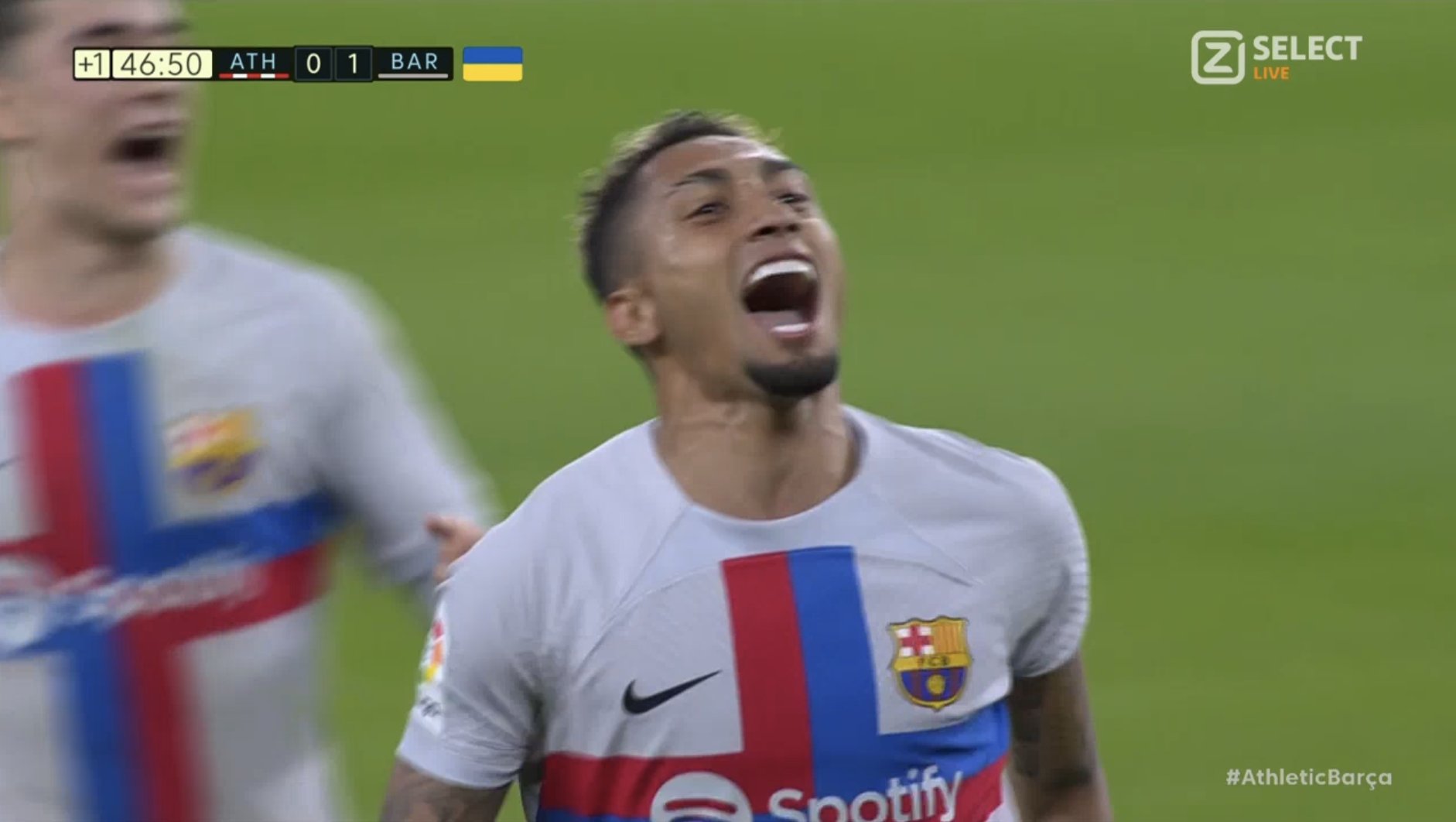 FC Barcelonie znów wystarczył jeden gol do zwycięstwa! Lewandowski zmarnował dwie świetne okazje [WIDEO]