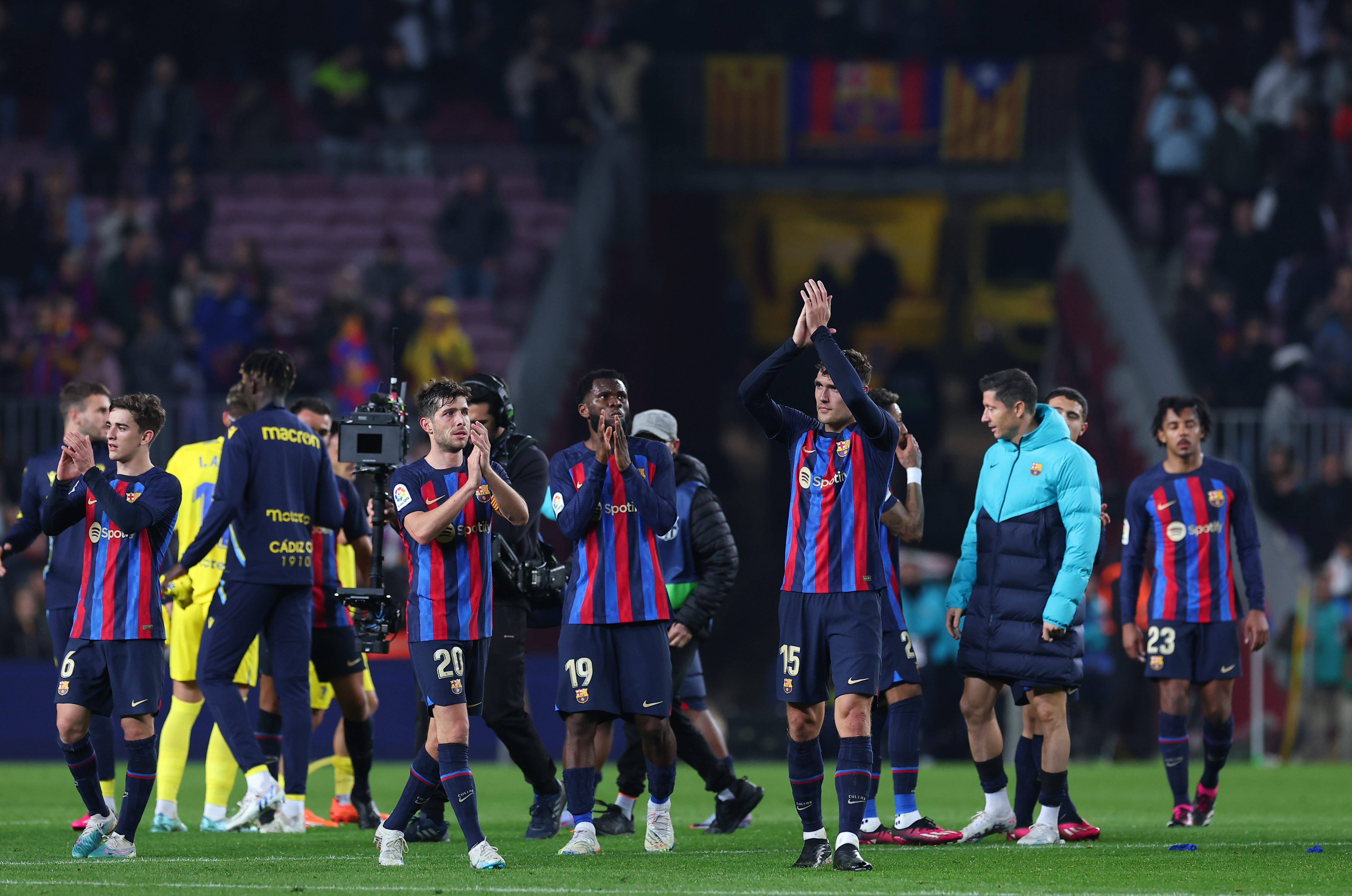 Za to FC Barcelona płaciła Negreirze. Media ujawniły raporty, które otrzymywał klub