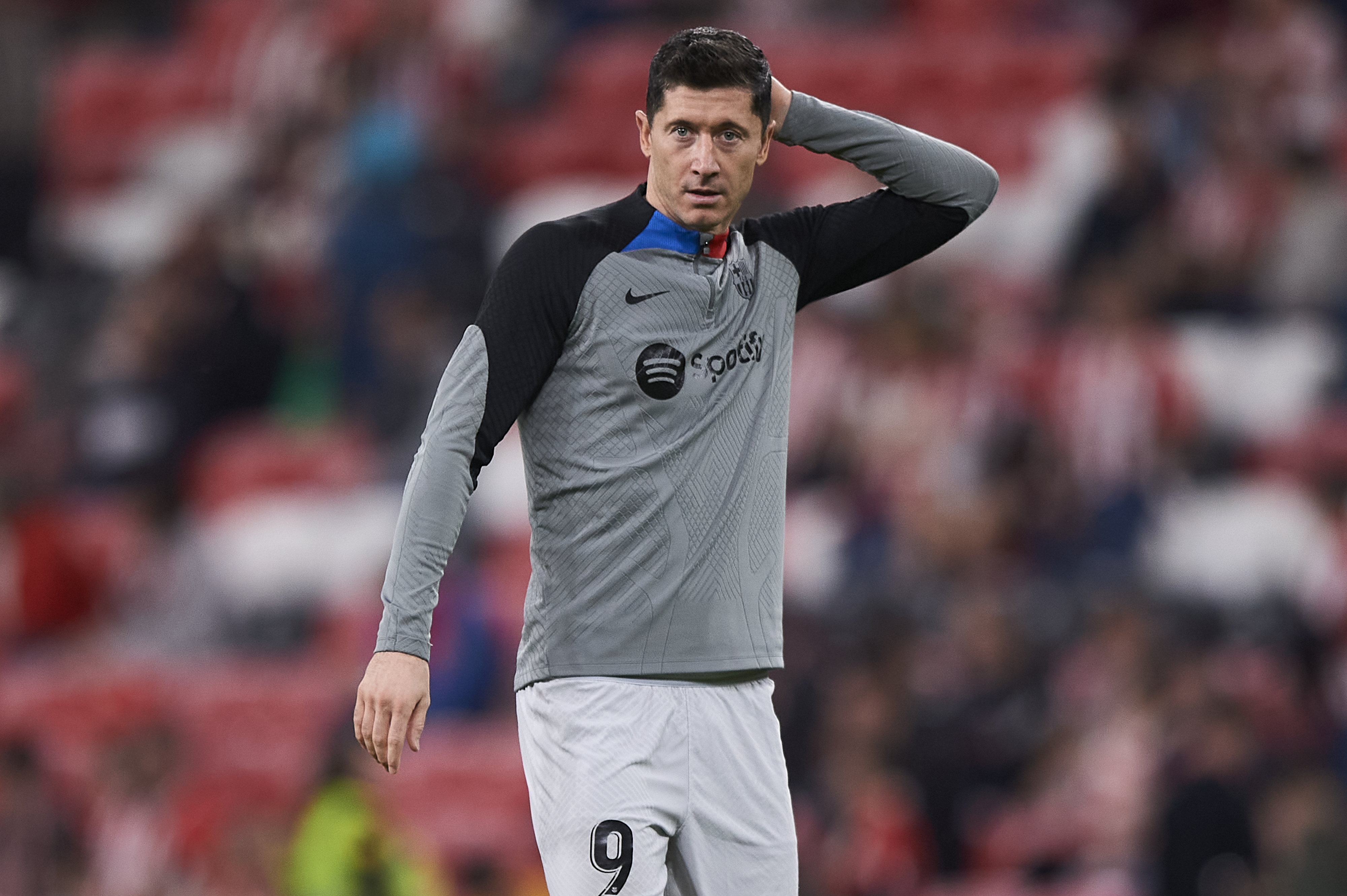 Barcelona może ściągnąć konkurenta Robertowi Lewandowskiemu. Niespodziewana opcja do wzmocnienia ataku