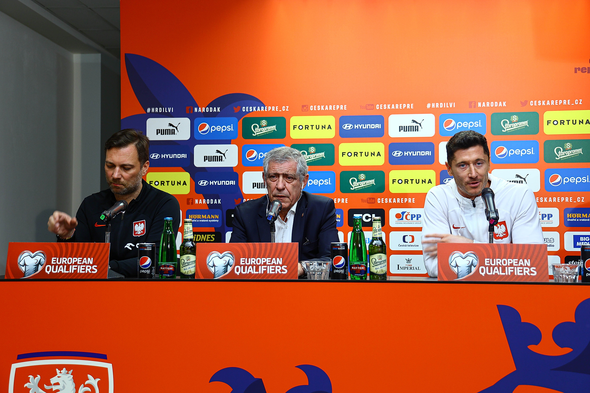 "Wierzę w tę reprezentację. Było widać doświadczenie trenera". Lewandowski ocenił pierwsze zgrupowanie Santosa