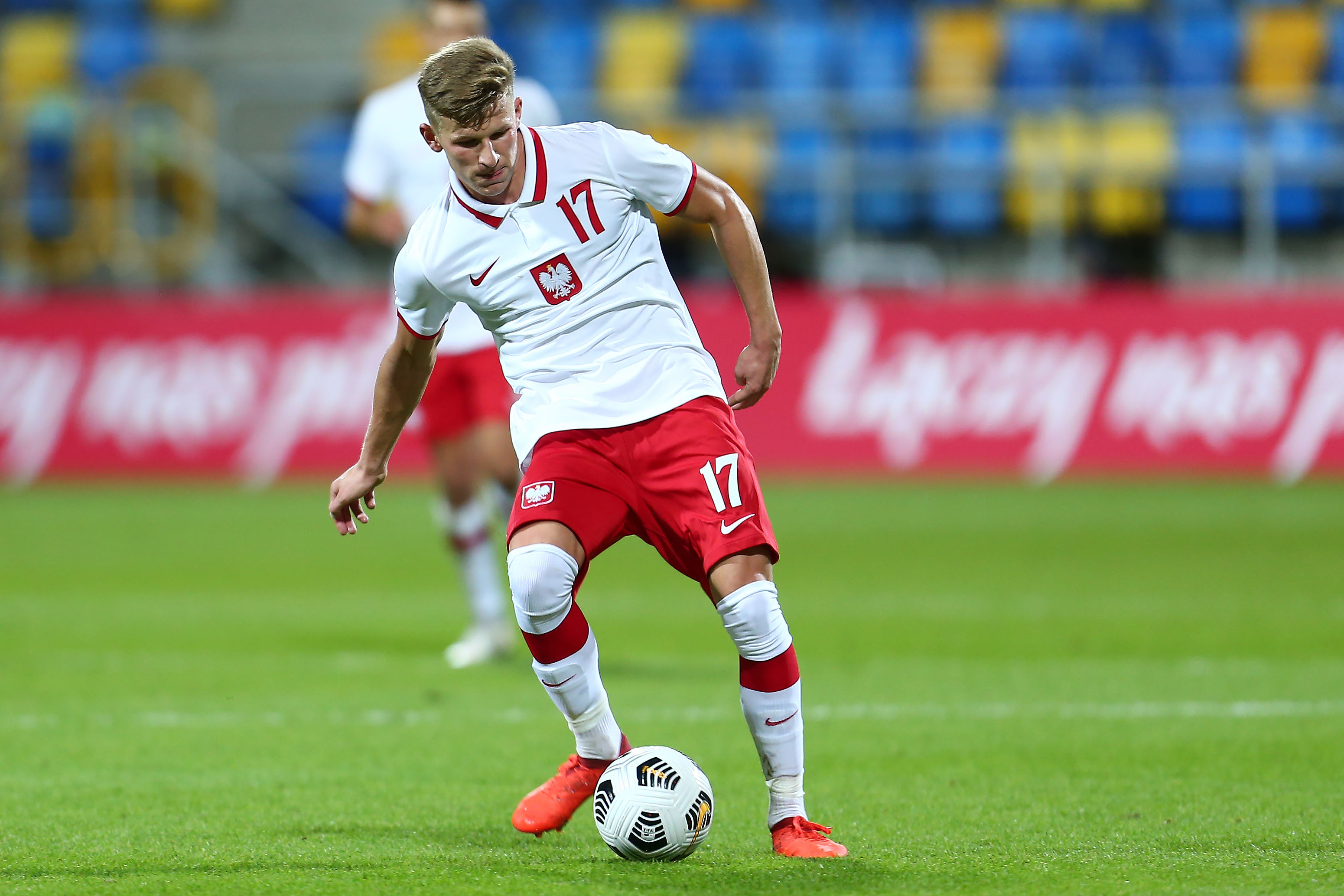 Wielki polski talent wraca na radary. U boku legendy i śladami reprezentantów. "Kibice są zadowoleni"