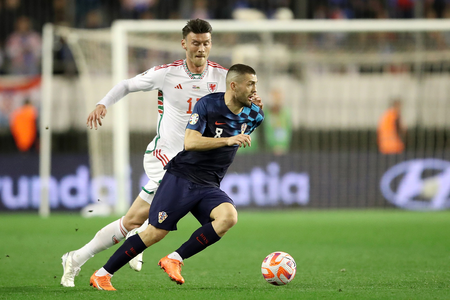 Chorwacja wygrała na gorącym terenie. Dublet Mateo Kovacicia