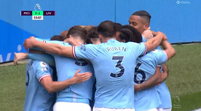 Manchester City rozbił Liverpool! Popisowe akcje mistrzów Anglii [WIDEO]