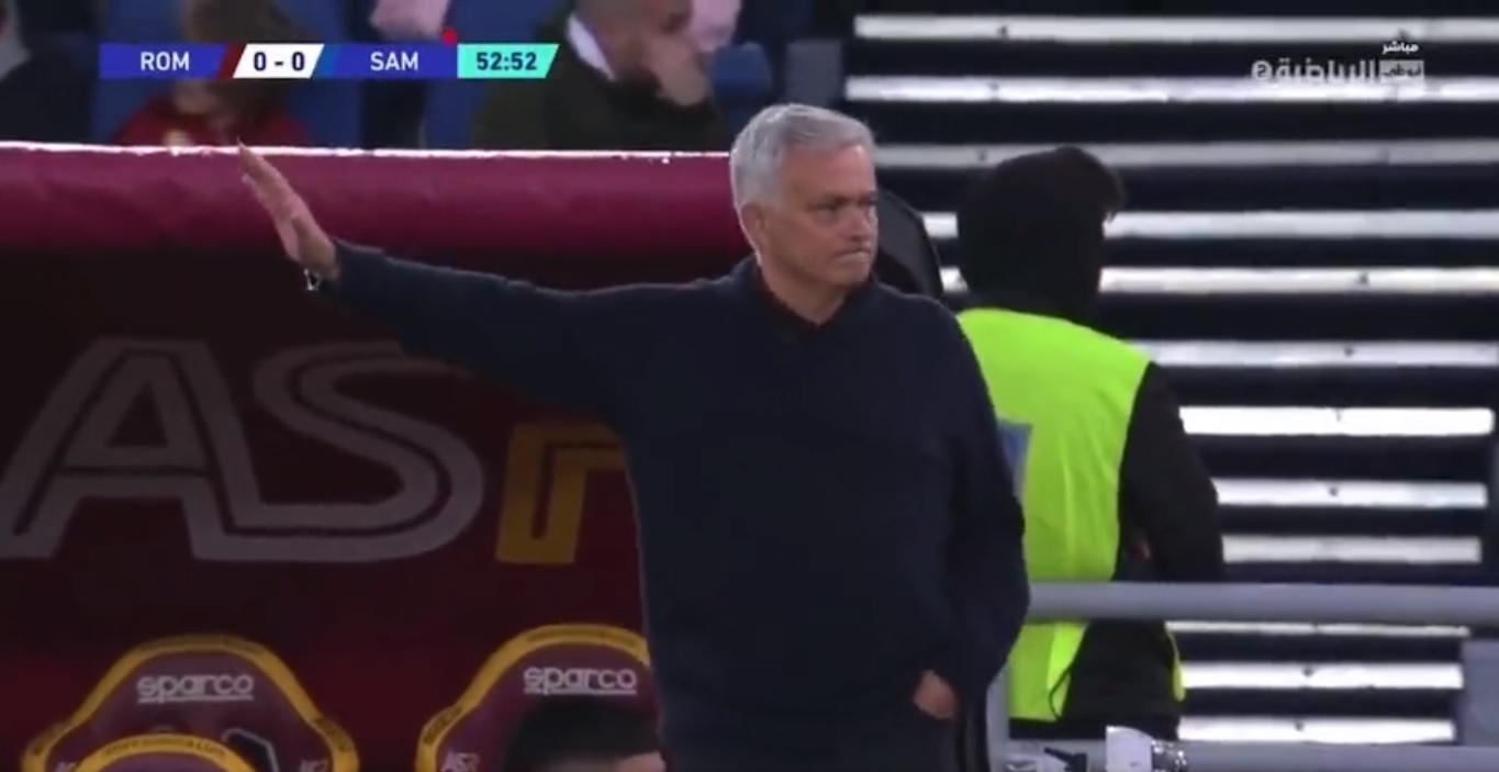 "Moich przyjaciół nie ruszamy". Mourinho uciszał kibiców Romy. Obrażali trenera rywali [WIDEO]