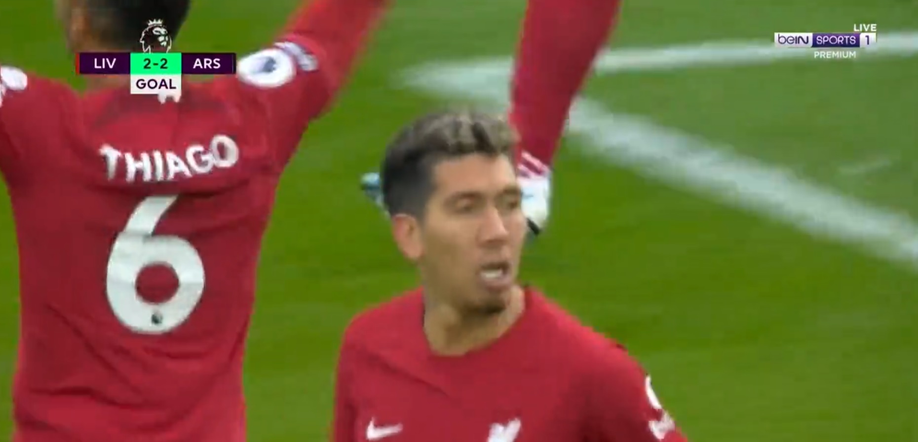 Cztery gole w hicie Premier League! Salah zmarnował karnego, ale Liverpool dogonił Arsenal [WIDEO]
