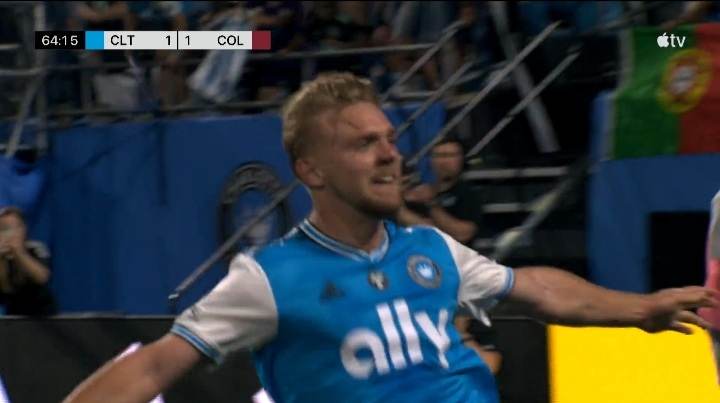 Gol Kamila Jóźwiaka po asyście Karola Świderskiego! Polski duet błysnął w MLS [WIDEO]