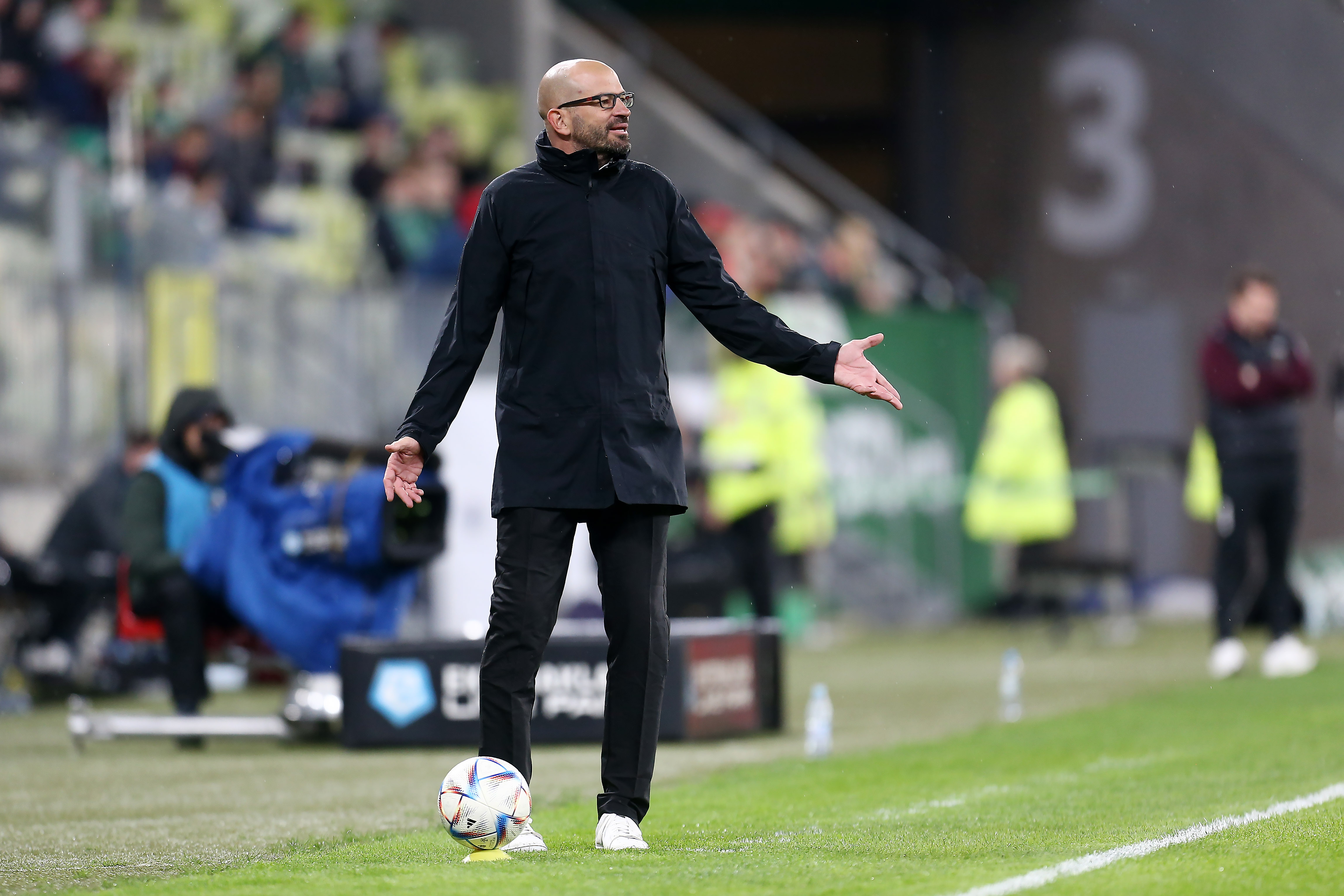 Trener-przebieraniec w Polsce. Co on robił w Ekstraklasie?