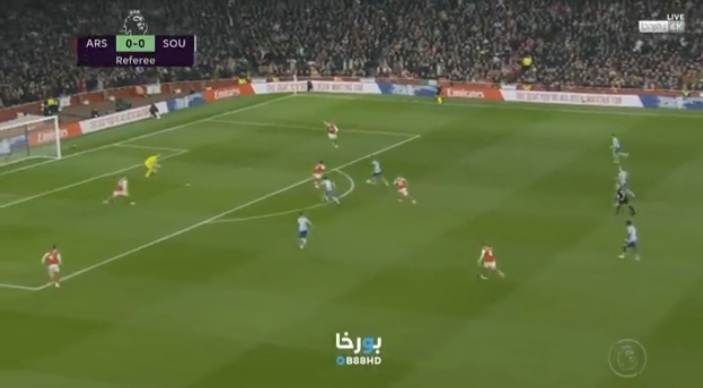 Arsenal stracił gola w pierwszej minucie! Ogromny błąd bramkarza "Kanonierów" [WIDEO]