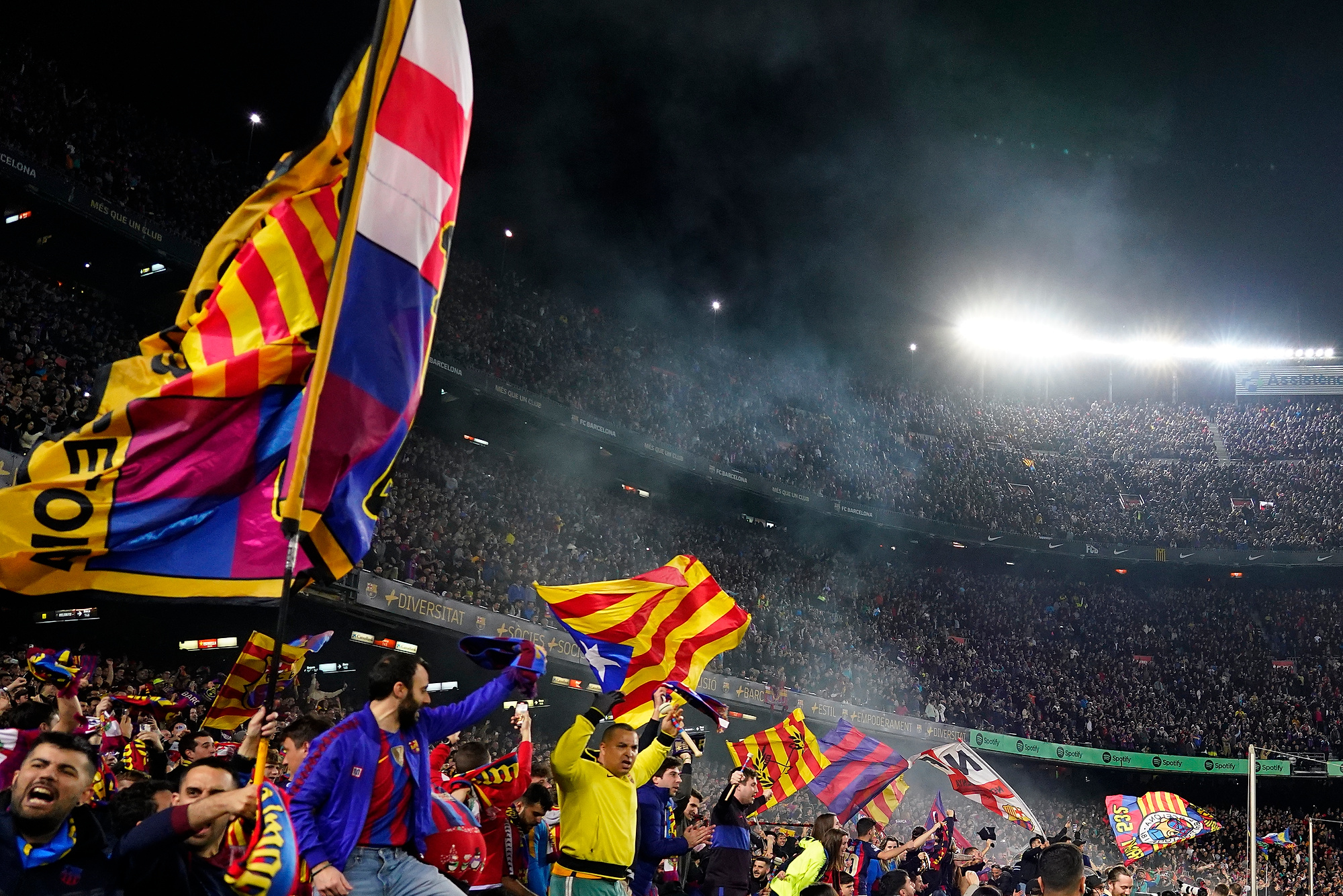 Gwiazda Premier League coraz bliżej FC Barcelony! Zgodził się na niższe zarobki, transfer kwestią czasu