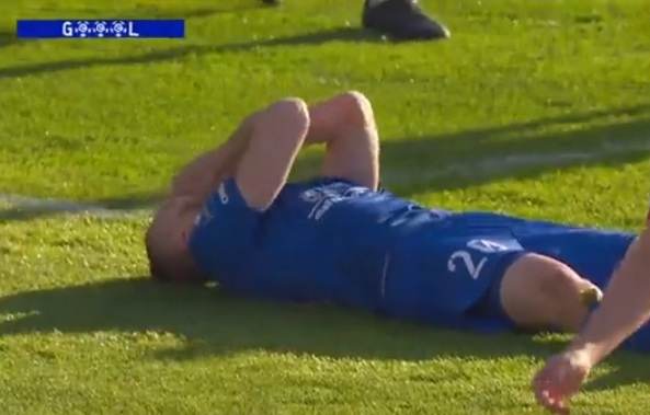 Kuriozalny samobój i zwycięstwo Rakowa! Ekipa Marka Papszuna o krok od mistrzostwa [WIDEO]