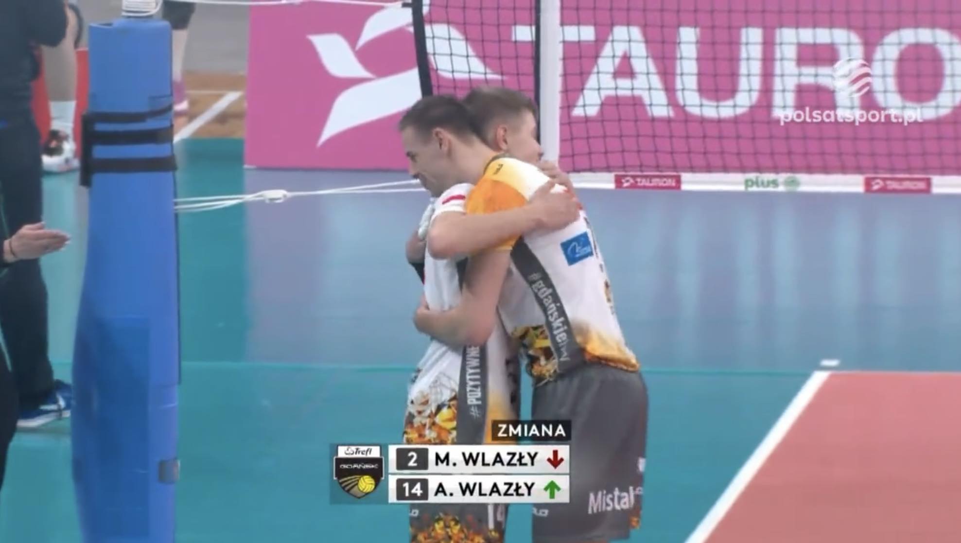 Wzruszające pożegnanie Mariusza Wlazłego. Legendarny siatkarz zagrał z 14-letnim synem [WIDEO]