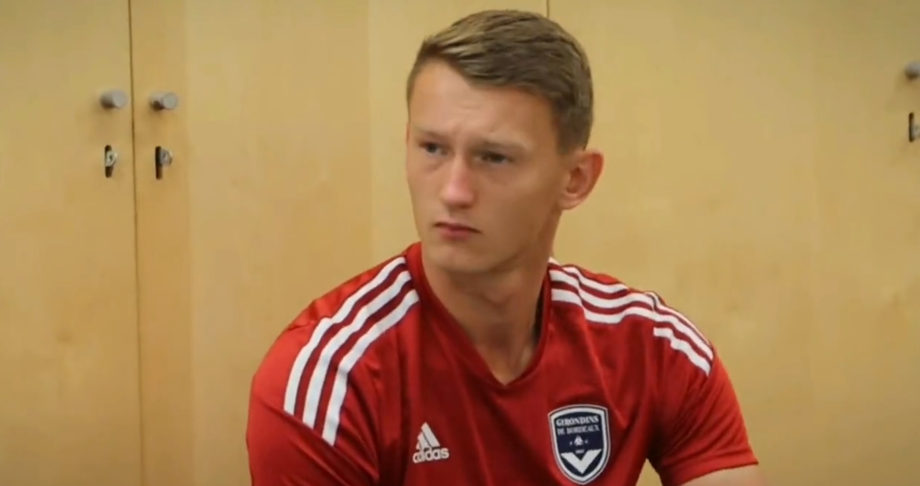 Polski bramkarz doczekał się szansy we Francji. Zaliczył bardzo dobry mecz [WIDEO]