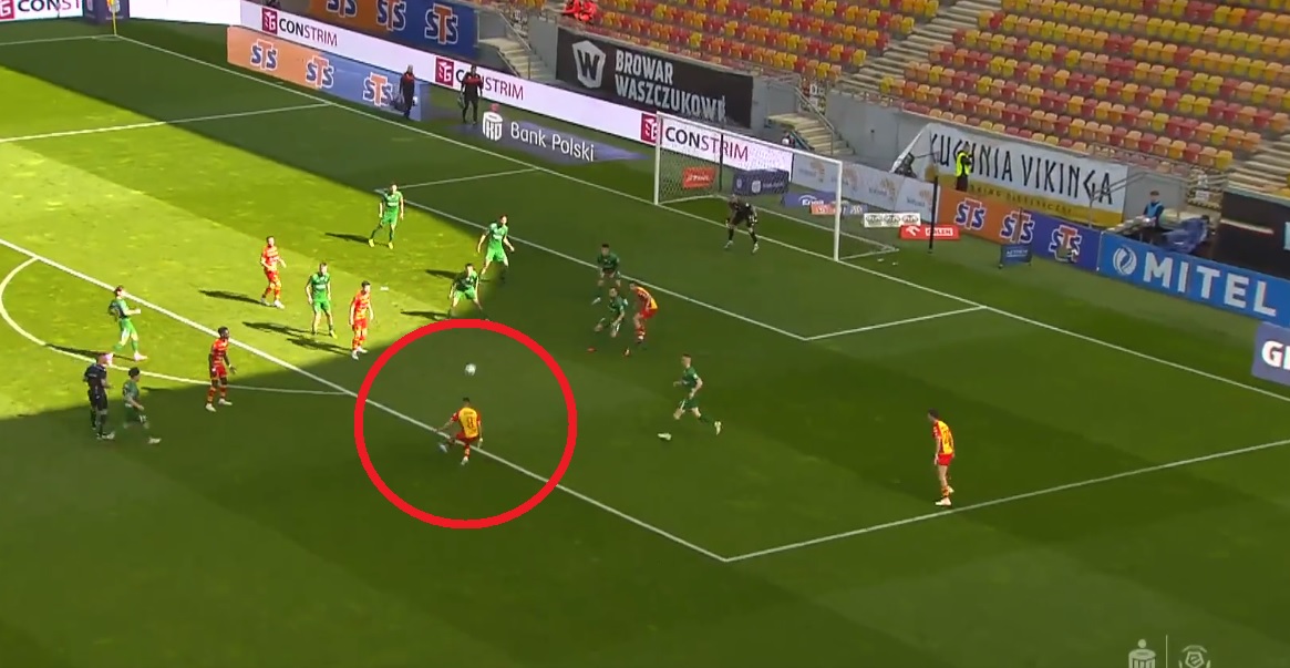 Bajeczny gol dla Jagiellonii! Warta poległa w Białymstoku [WIDEO]