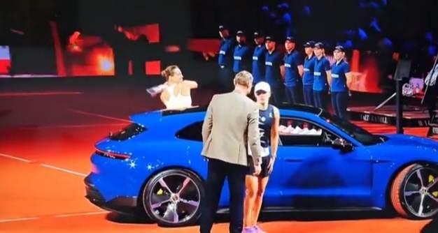 Dlatego Aryna Sabalenka chciała zniszczyć nagrodę Igi Świątek. "Pomyślałam, że mnie to nie obchodzi" [WIDEO]