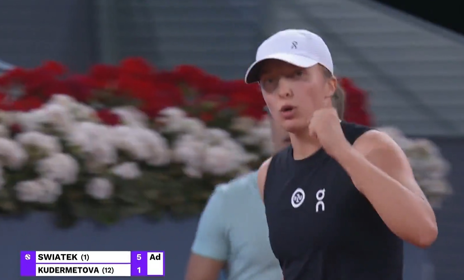 Iga Świątek w finale turnieju WTA w Madrycie! Będzie kolejny pojedynek Polki z Aryną Sabalenką [WIDEO]
