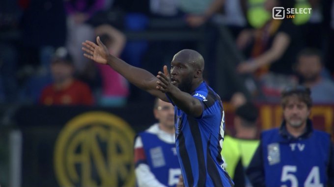 Rzym zdobyty przez Romelu Lukaku i spółkę! Inter odniósł zwycięstwo w hicie Serie A [WIDEO]