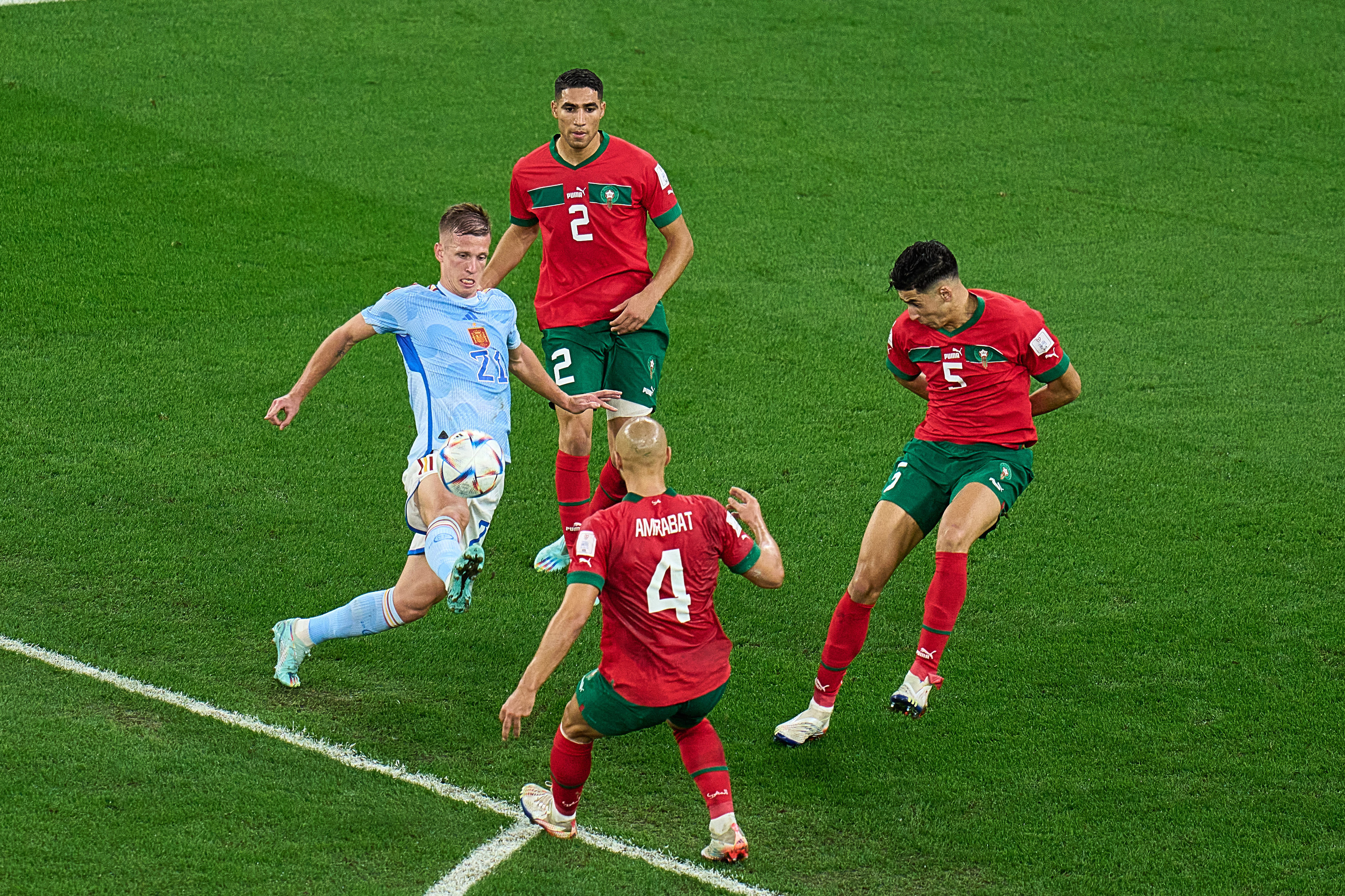 Bayern i Real obserwują tego samego piłkarza. Pomocnik może być okazją na rynku transferowym