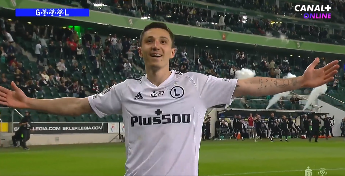 Genialna asysta w Ekstraklasie! Piłkarz Legii cieszył się, jakby sam strzelił gola [WIDEO]