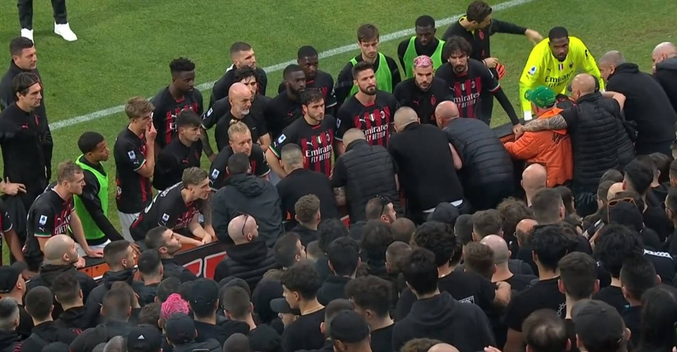 Kibice Milanu wezwali piłkarzy na rozmowę motywacyjną. Sceny rodem z Ekstraklasy po meczu Serie A [WIDEO]