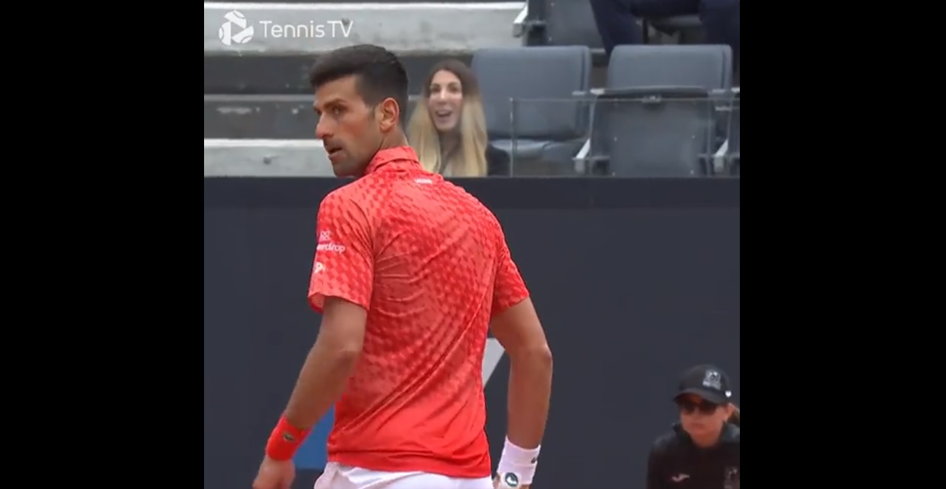Novak Djoković zabił rywala wzrokiem. Serb dostał cios piłką [WIDEO]