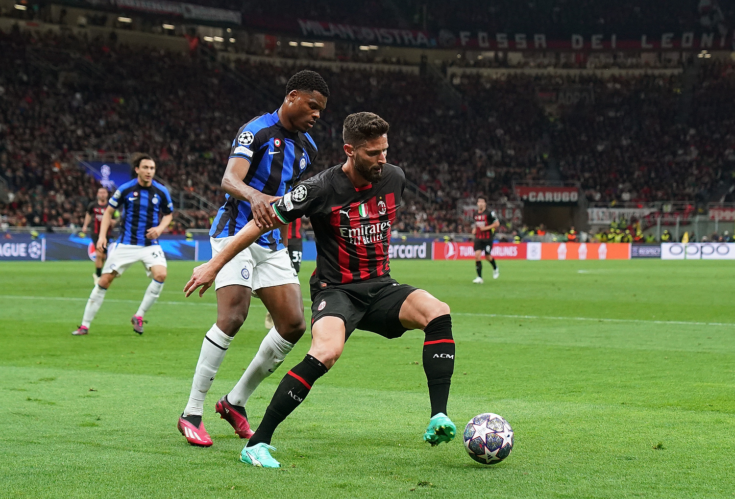 Inter Mediolan - AC Milan gdzie oglądać? Stream online i transmisja na żywo w TV z derbów Mediolanu [SERIE A]