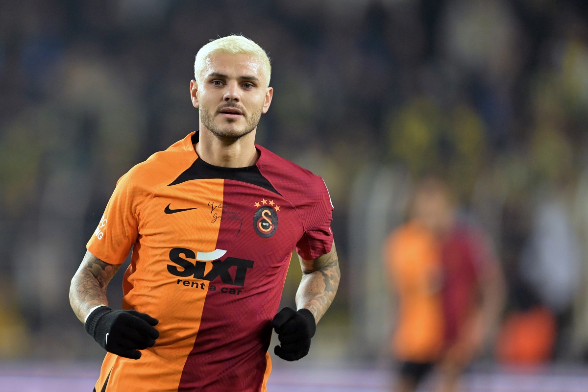 Odzyskał świetną formę, postawi na szokujący transfer? Jego wpis daje do myślenia