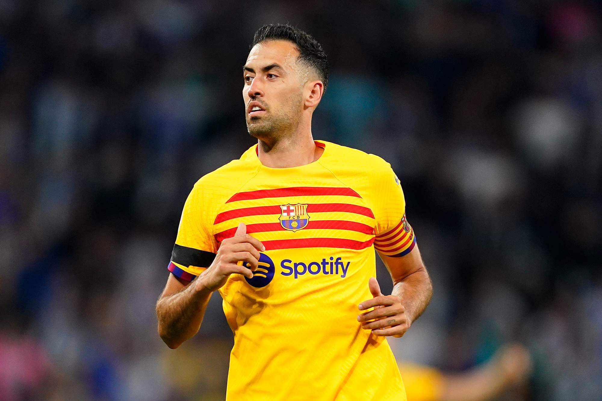 Konkretna oferta dla Sergio Busquetsa. Pomocnik Barcelony kuszony wysoką pensją
