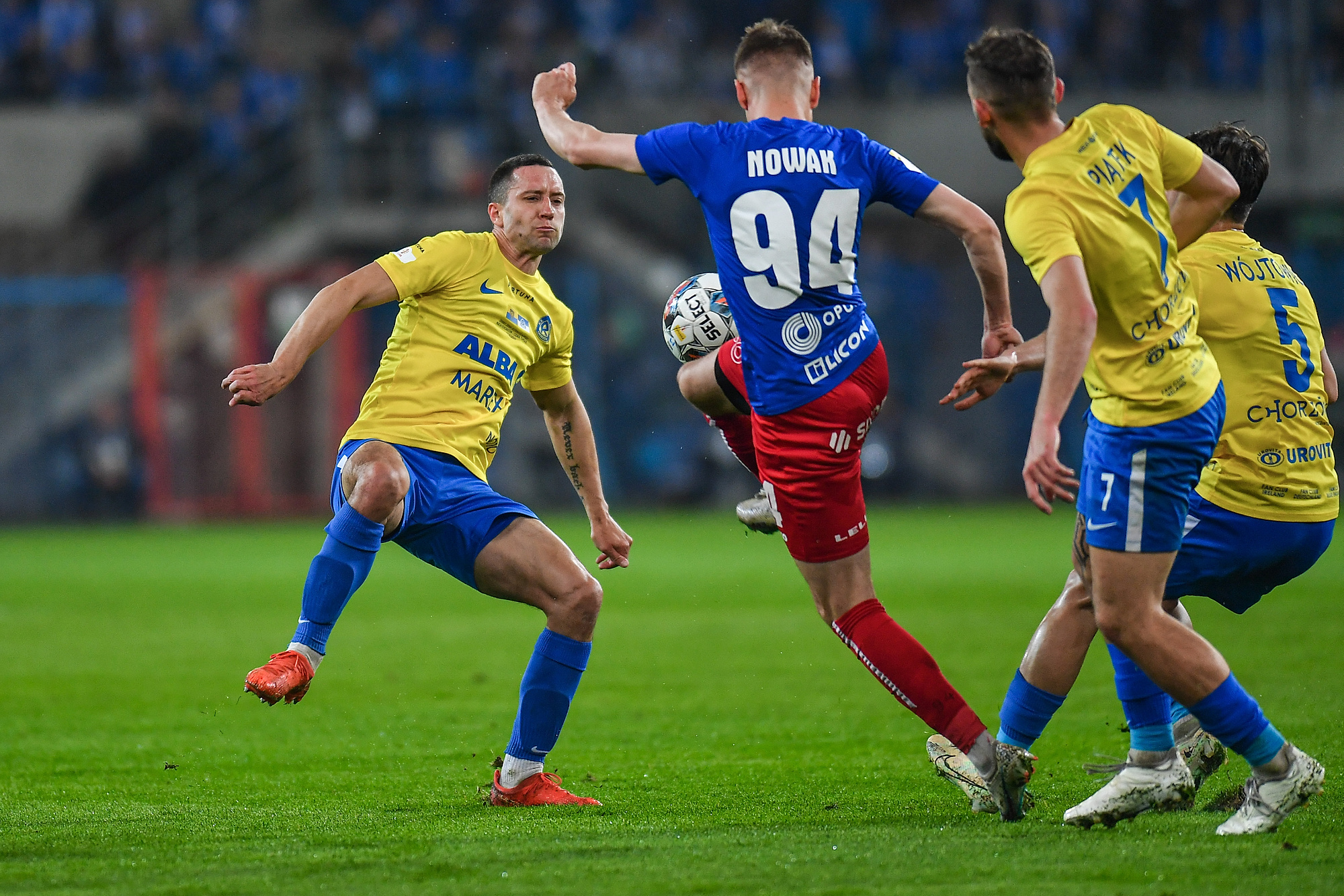 Ruch Chorzów coraz bliżej Ekstraklasy! Pechowy samobój i triumf nad Odrą Opole [WIDEO]