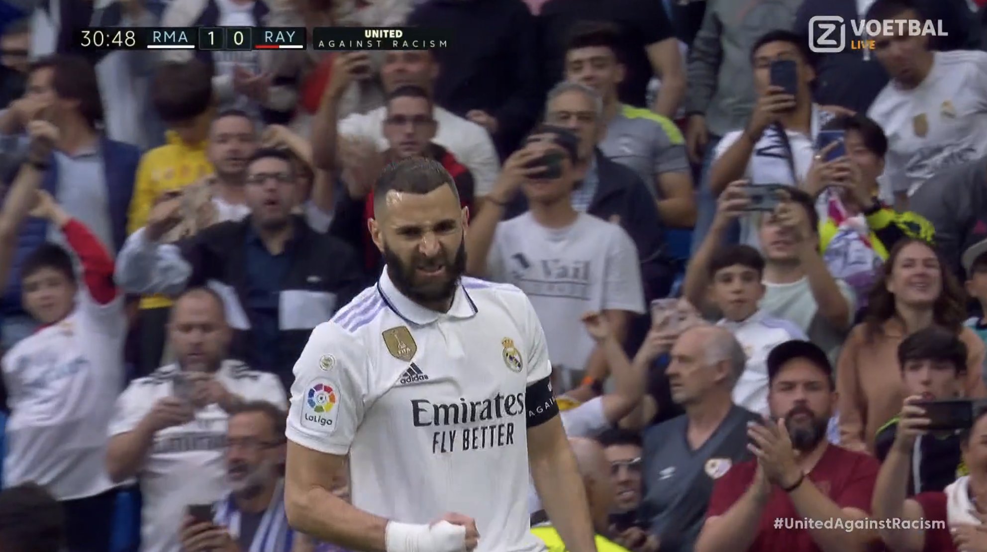 Real Madryt wygrał rzutem na taśmę. Karim Benzema odpowiedział na gola Roberta Lewandowskiego [WIDEO]