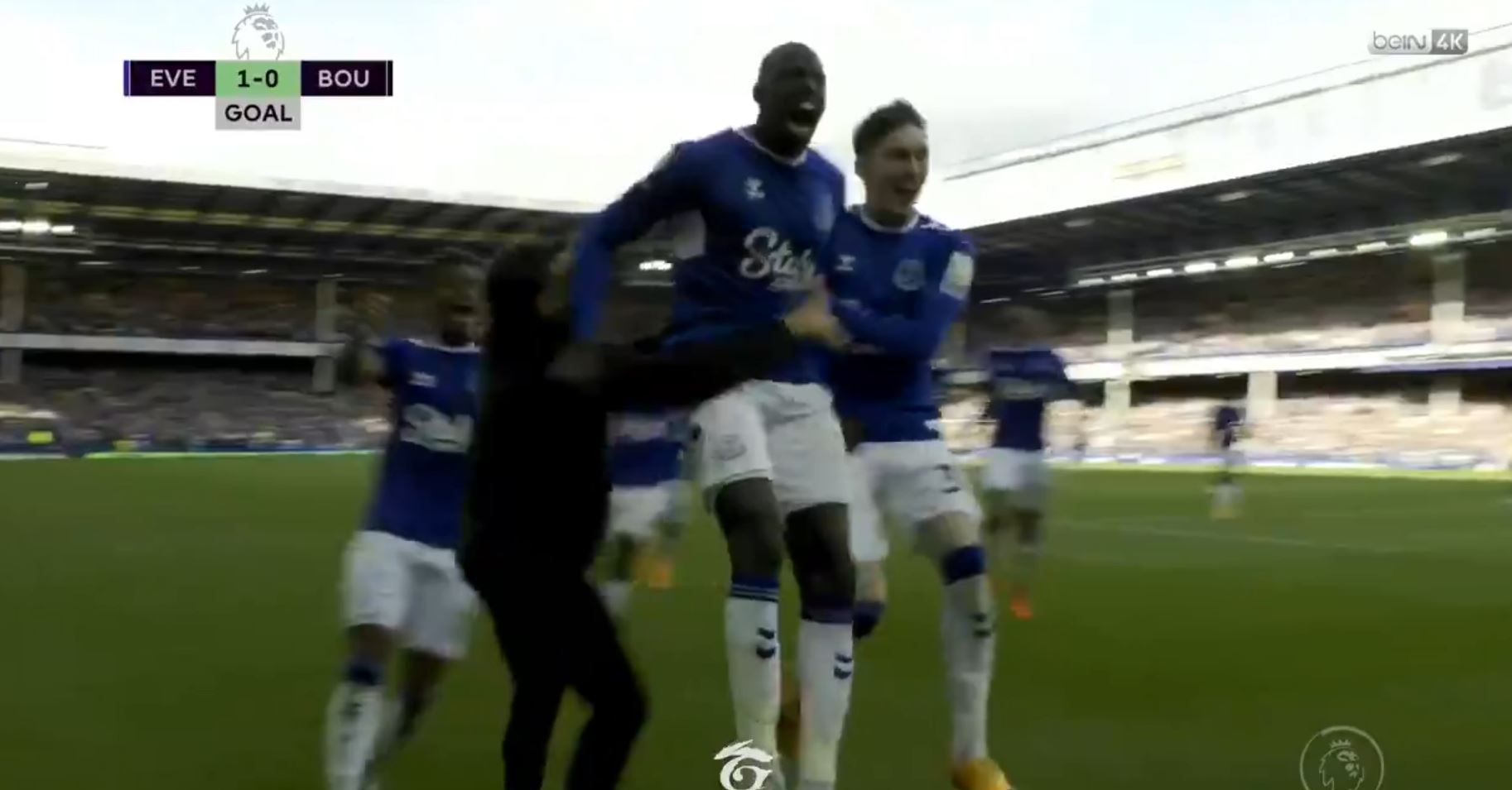 Bomba zza pola karnego dała utrzymanie w Premier League! Dwa znane kluby żegnają się z elitą! [WIDEO]