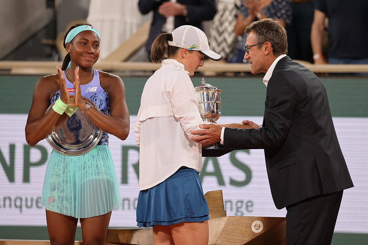 Iga Świątek - Karolina Muchova kursy (kurs 200.0) na finał Roland Garros