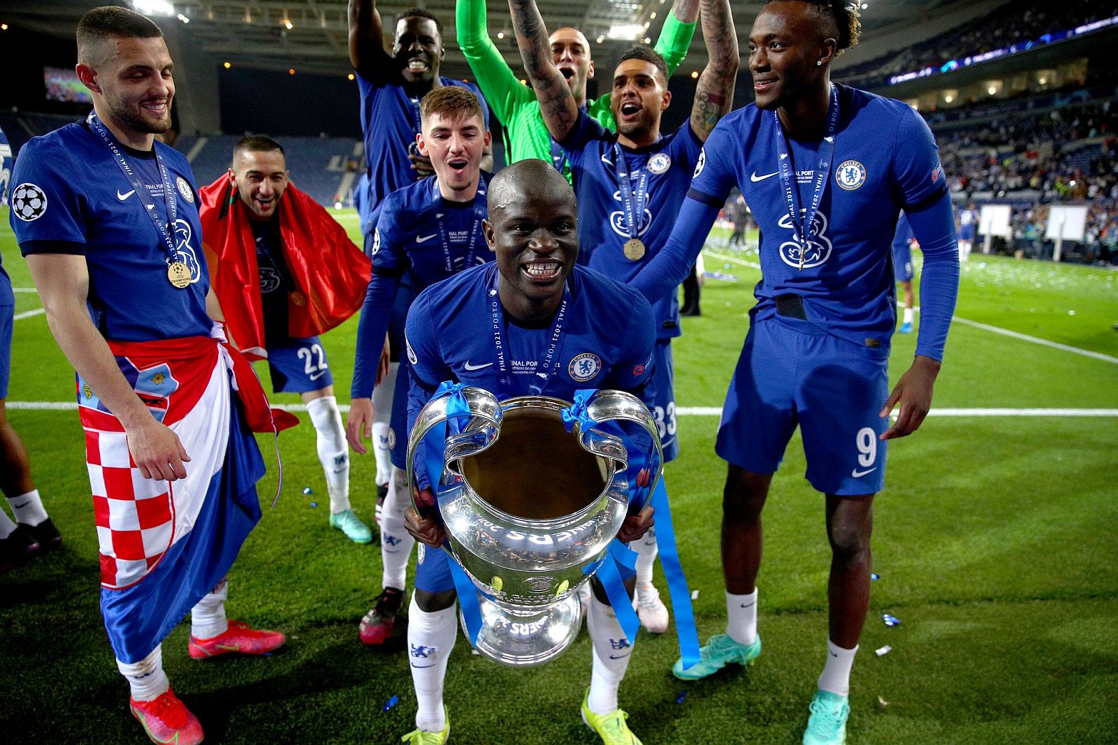Sportswashing, muzułmanie i powiązania z gigantem. Tak Arabia Saudyjska "czyści" Premier League