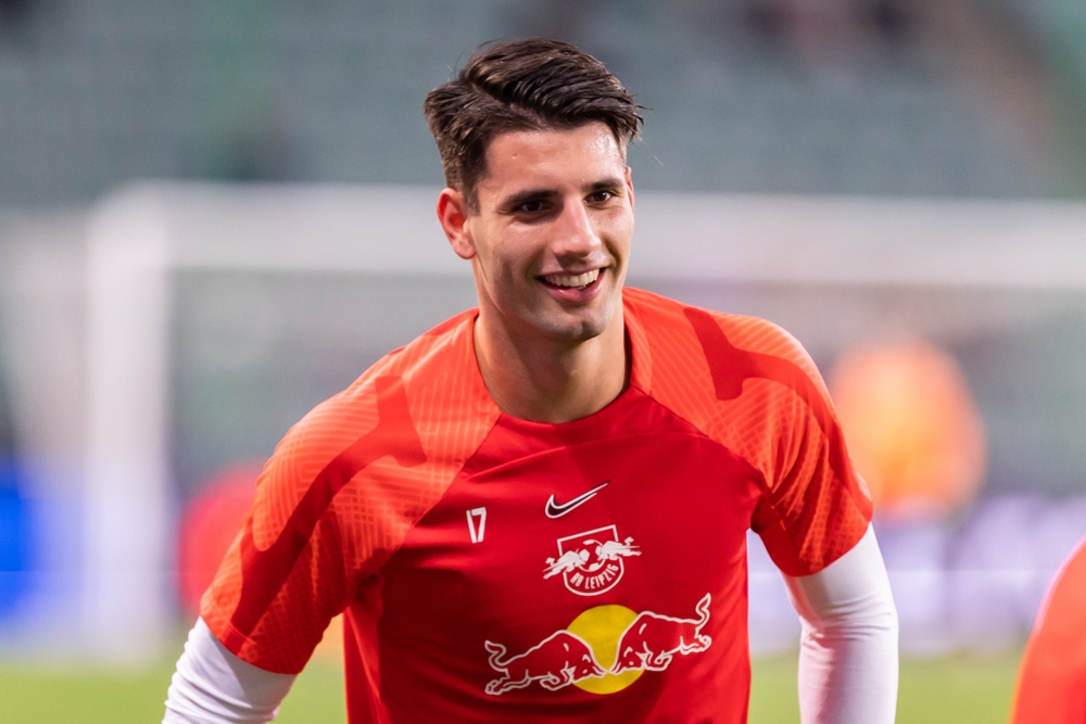 Liverpool zgłosił się po czołowego piłkarza Bundesligi. Wielkie pieniądze na stole, niespodziewany ruch