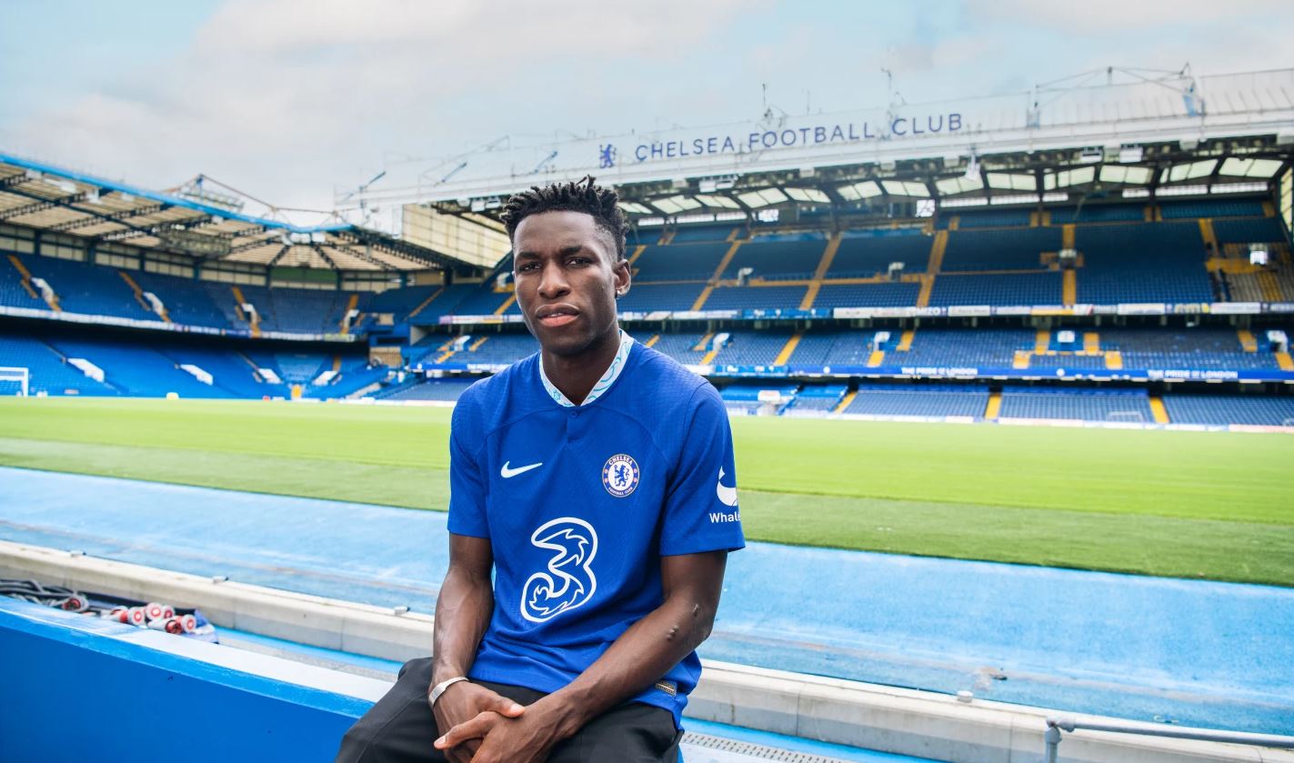 Chelsea ma nowego zawodnika. Wyjątkowo długi kontrakt dla ofensywnego piłkarza