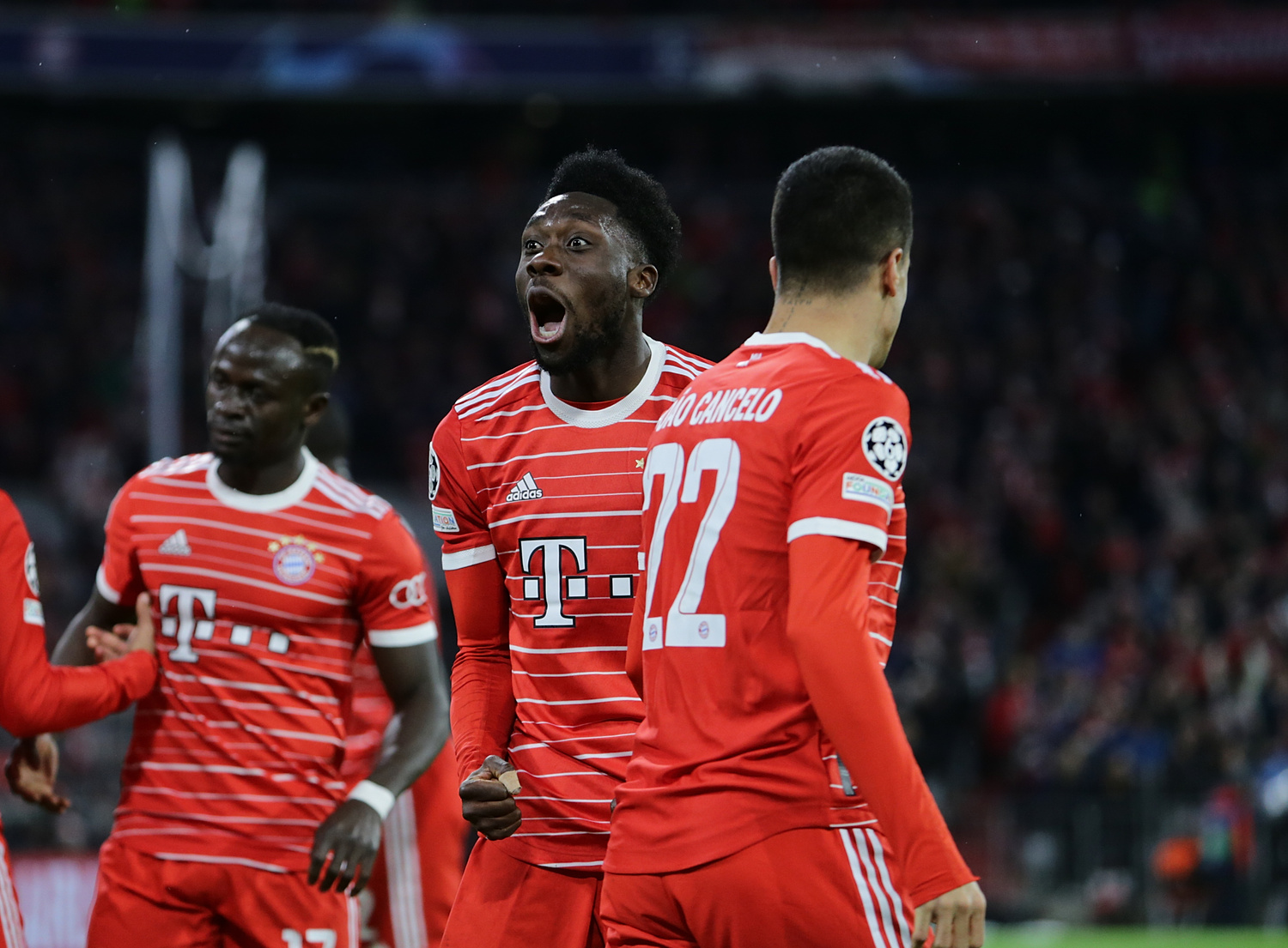 Piłkarz Bayernu chce przejść do Realu Madryt. "Marca" kreśli dwa scenariusze na transfer