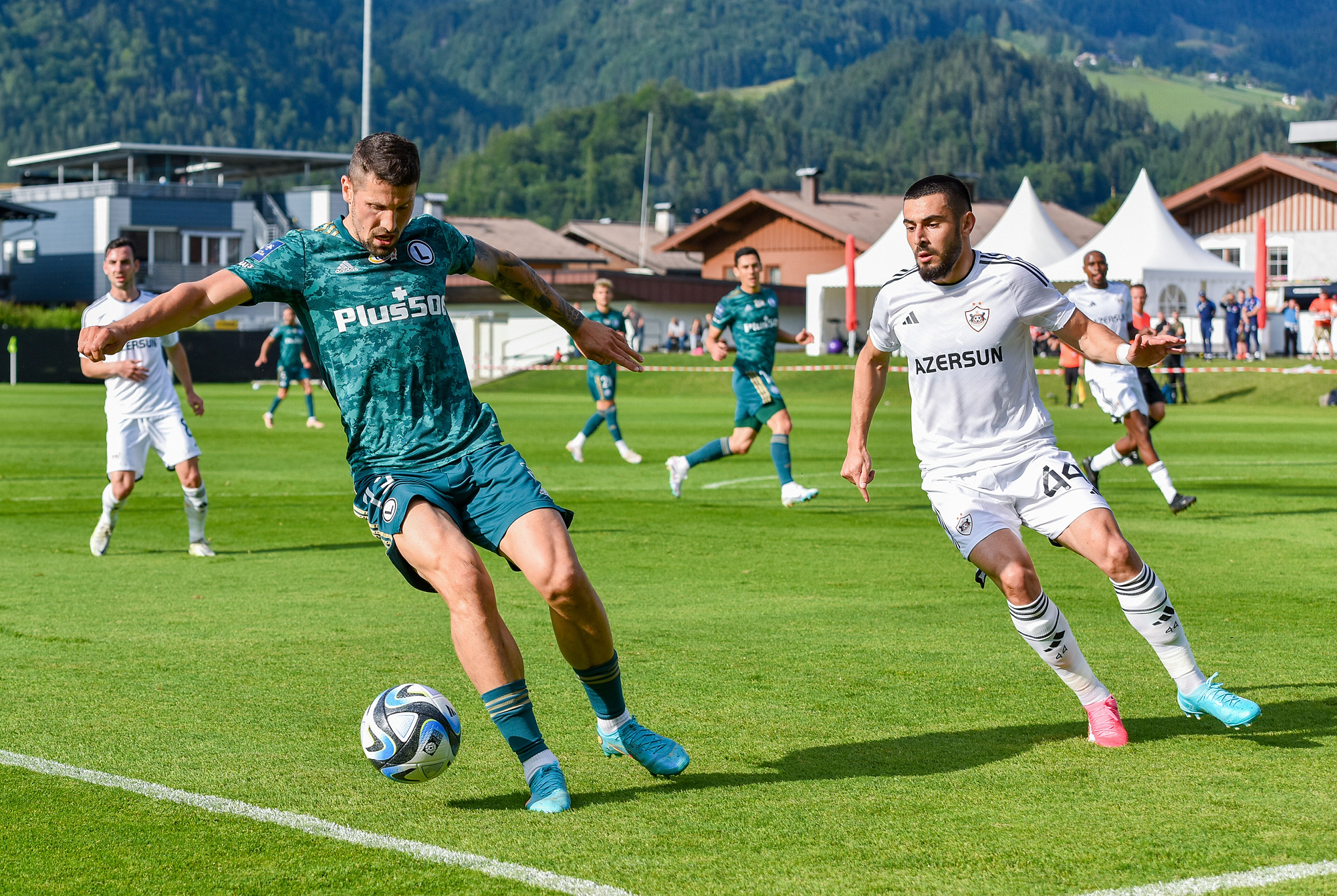 Legia Warszawa pokonała Karabach w letnim sparingu. Nowy nabytek już strzela dla "Wojskowych"