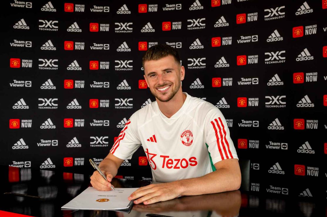 Manchester United potwierdził hitowy transfer! "Czerwone Diabły" zaprezentowały nową gwiazdę