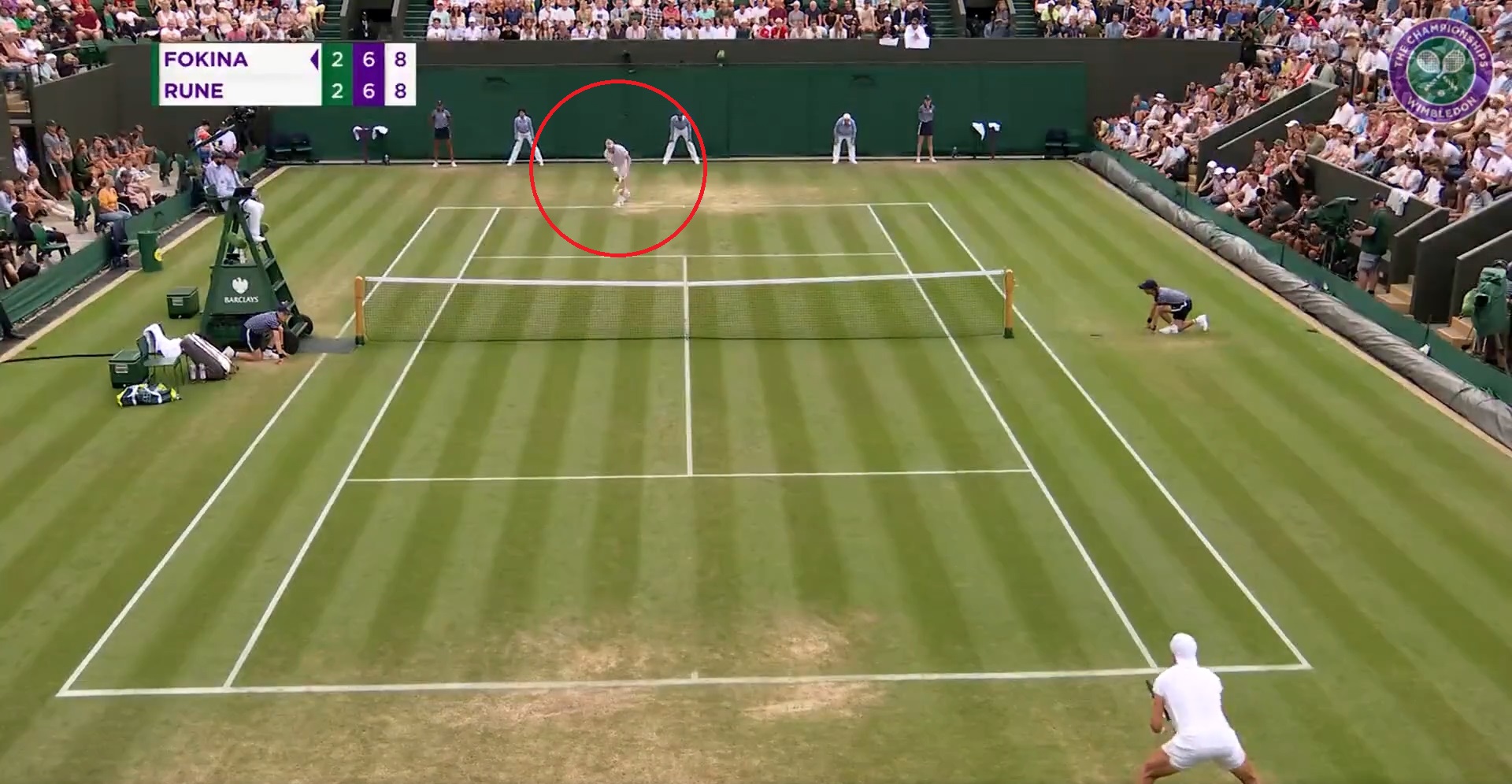 Co on zrobił? Niewytłumaczalna decyzja. To zagranie wyrzuciło go z Wimbledonu [WIDEO]