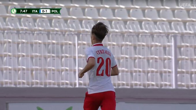 Gol z dystansu nie wystarczył Polsce do awansu! Biało-czerwoni poza fazą pucharową mistrzostw Europy [WIDEO]