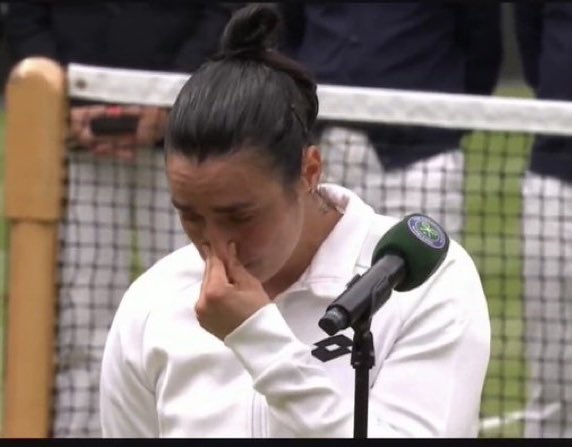 "To najbardziej bolesna porażka w mojej karierze". Ons Jabeur załamana po finale Wimbledonu