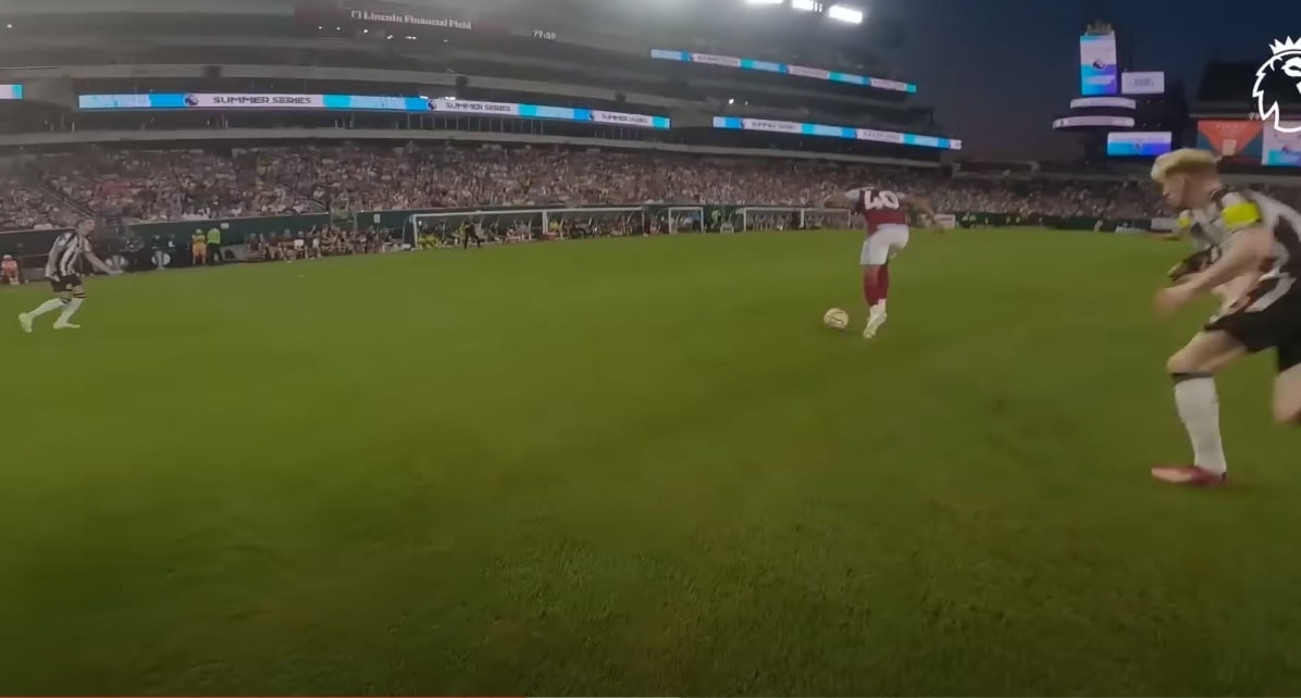 Piłkarz Premier League miał na sobie kamerę. Tak wyglądał mecz z jego perspektywy [WIDEO]